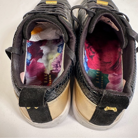Ted Baker London Kulei V.2 Black w/Gold Accents Leather Sneaker Women's Sz 8 EUC - Picture 7 of 9